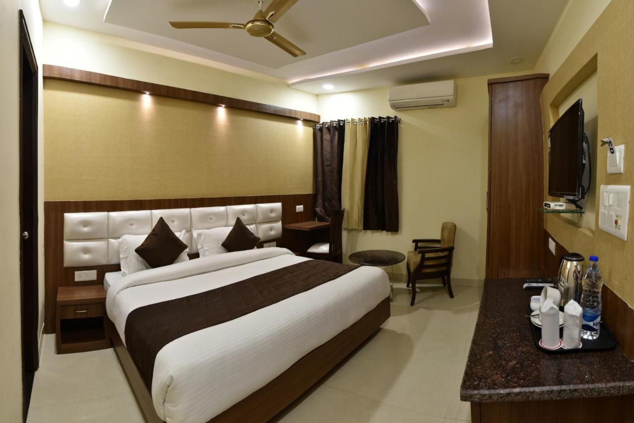 Hotel Amritsar International Extérieur photo